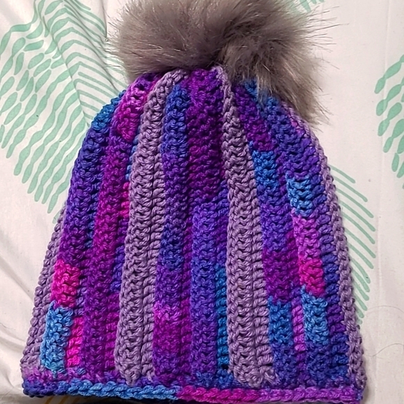 Handmade Crochet hat - Picture 1 of 3